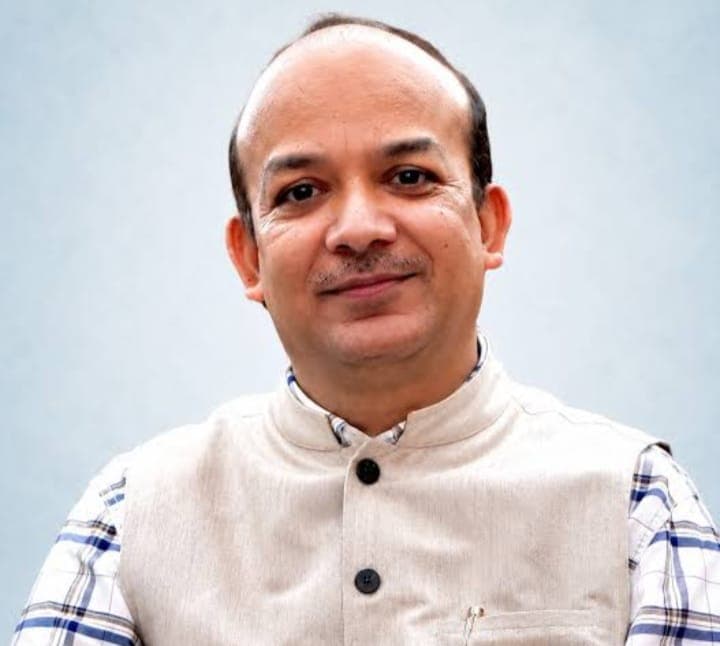 Dr. Rajiv Prakash